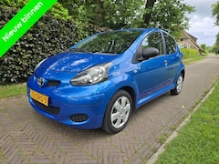 Toyota Aygo - 1.0-12V Now