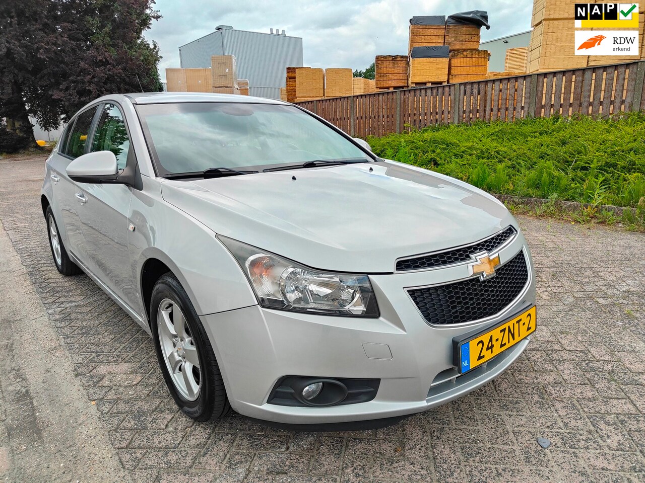 Chevrolet Cruze - 1.6 LT 1.6 LT ( Zeer mooie auto ) - AutoWereld.nl