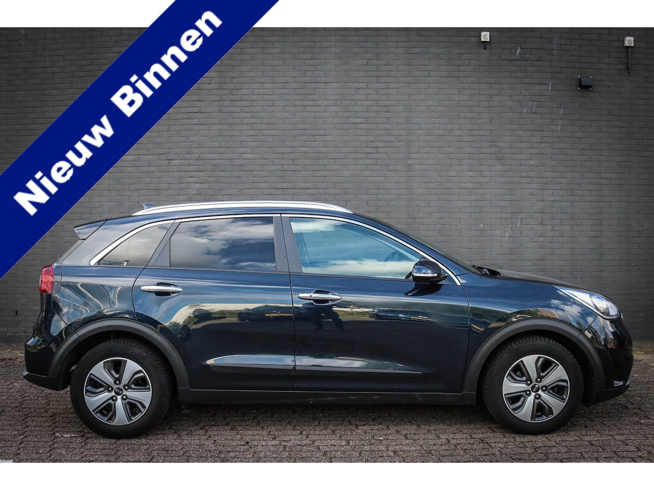 Kia Niro - 1.6 GDi Hybrid DynamicPlusLine Net binnen-Nu al te bezichtigen - AutoWereld.nl
