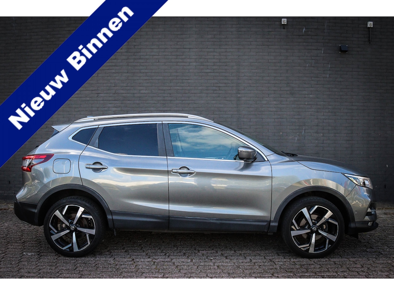 Nissan Qashqai - 1.2 Tekna + Net binnen-Nu al te bezichtigen - AutoWereld.nl