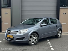 Opel Astra - 1.6 Executive / Airco / cruise / lmv / apk 2027
