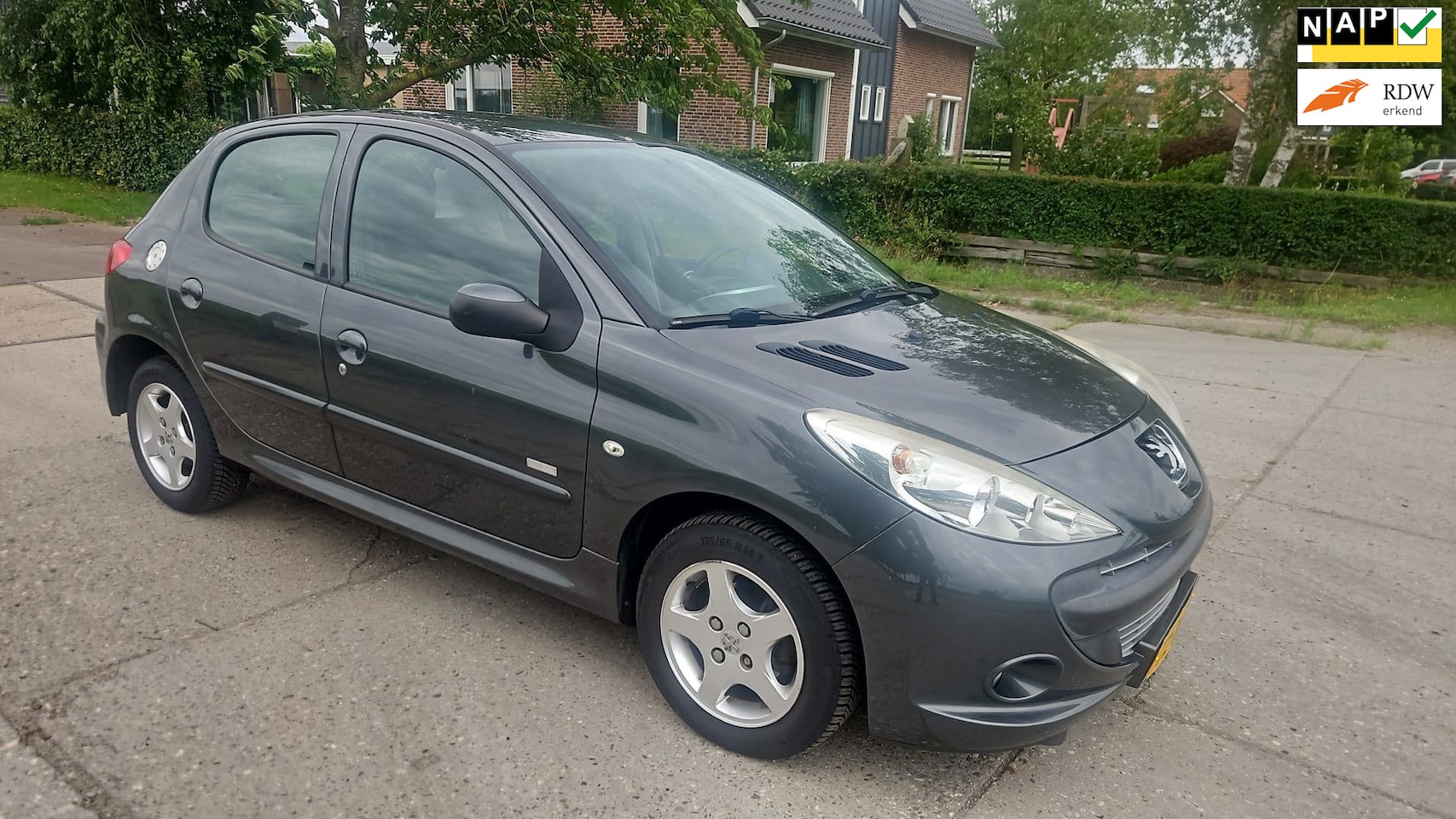 Peugeot 206 - 1.4 Millesim 200/ bj 2011/ airco/ 140.950 km - AutoWereld.nl