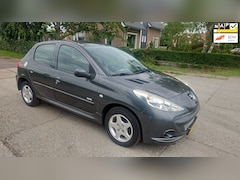 Peugeot 206 - 1.4 Millesim 200/ bj 2011/ airco/ 140.950 km