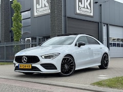 Mercedes-Benz CLA-Klasse - 200 AMG|Pano|Head Up|Parelmoer|Ambient Lights|Etc