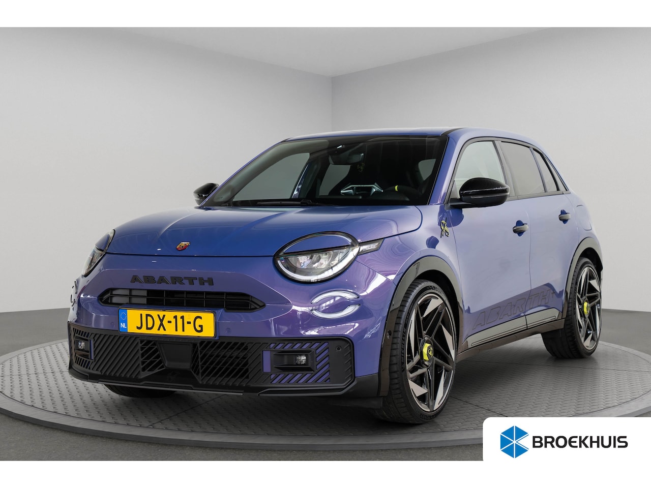 Abarth 600e - Scorpionissima 54 kWh | 8 Jaar Garantie | Design Pack | Tech Pack | Winter Pack | Gaming P - AutoWereld.nl
