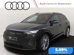 Audi Q4 e-tron - 45 quattro S Edition 82 kWh | Panoramadak | Sonos | Trekhaak | Adaptive cruise | Geheugen