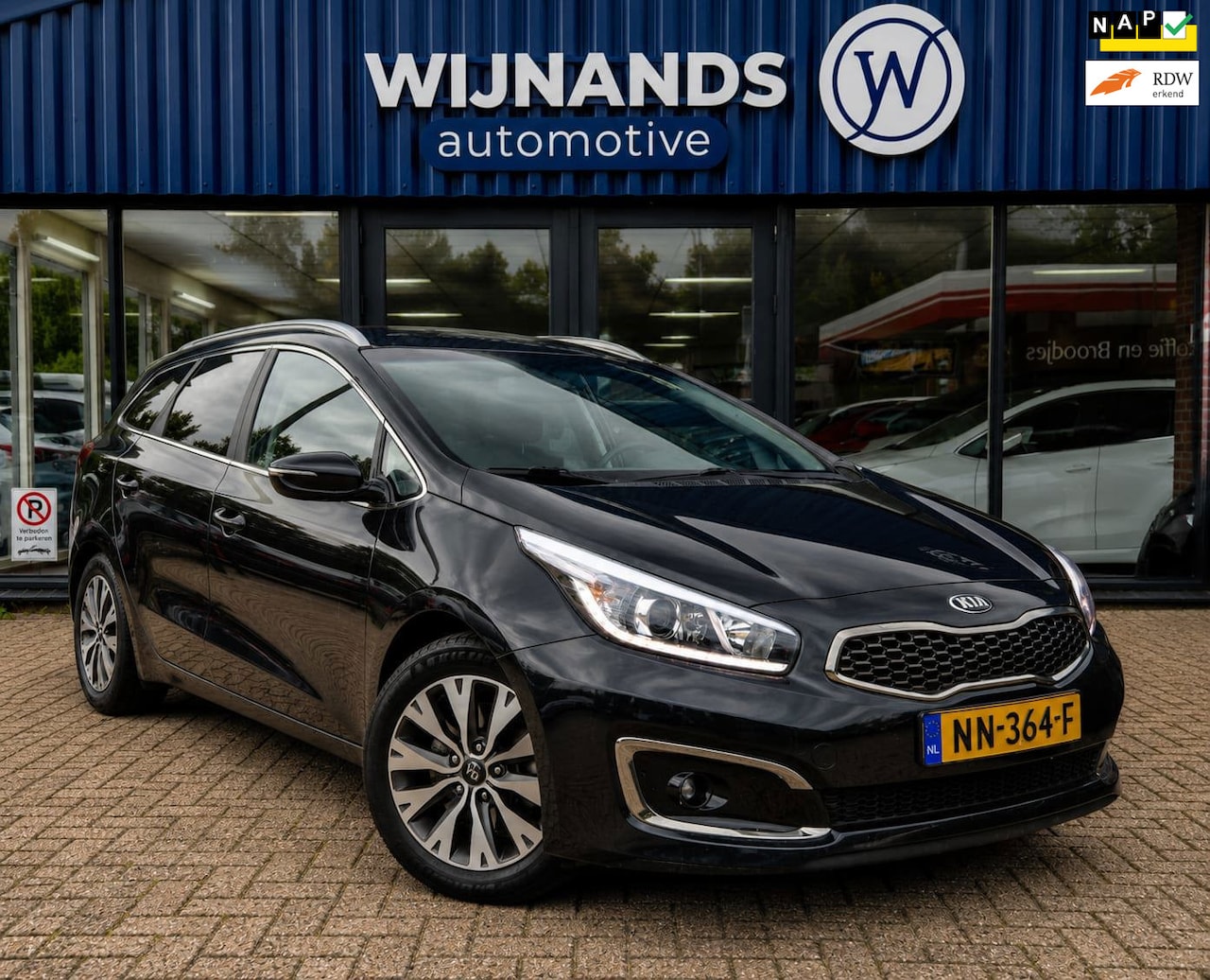 Kia Cee'd Sportswagon - 1.6 GDI DynamicLine Trekhaak Scherm BT - AutoWereld.nl