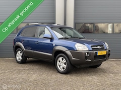 Hyundai Tucson - 2.0i Style Uitvoering APK 2027/Zeer nette Staat