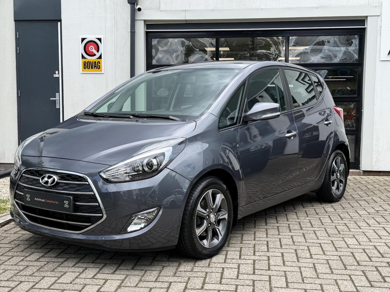 Hyundai ix20 - 1.6i Go! Automaat | 16" | Winterpakket - AutoWereld.nl