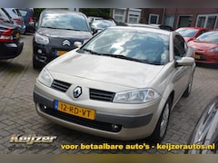 Renault Mégane coupé cabriolet - 2.0-16V Privilège Luxe APK 5-27