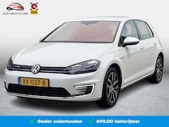 Volkswagen e-Golf - e-Golf SoH 90, 1% / Warmtepomp / Apple & Android / Adaptive Cruise / Audio pakket / Virtua