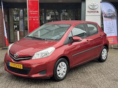 Toyota Yaris - 1.0 VVT-i Now AIRCO TREKHAAK PARK-SENSOREN NL-AUTO