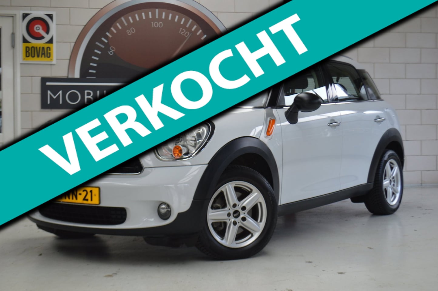 MINI Countryman - Mini 1.6 Cooper NWE all-season BANDEN, NAVIGATIE, NL-auto, GARANTIE - AutoWereld.nl
