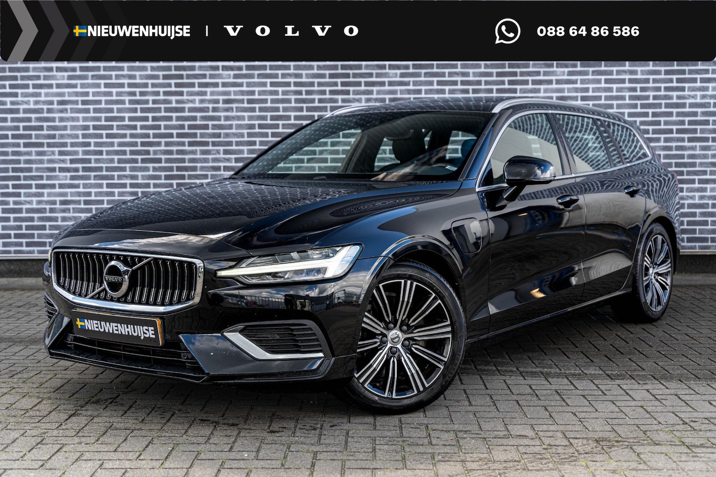 Volvo V60 - 2.0 T8 Twin Engine AWD Inscription | Plug-in Hybrid (PHEV) | Sportstoelen | Trekhaak | Hea - AutoWereld.nl