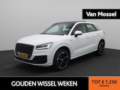 Audi Q2 - 35 TFSI epic | Automaat | Climate Control | Panoramadak | Parkeersensoren | Lichtmetalen V