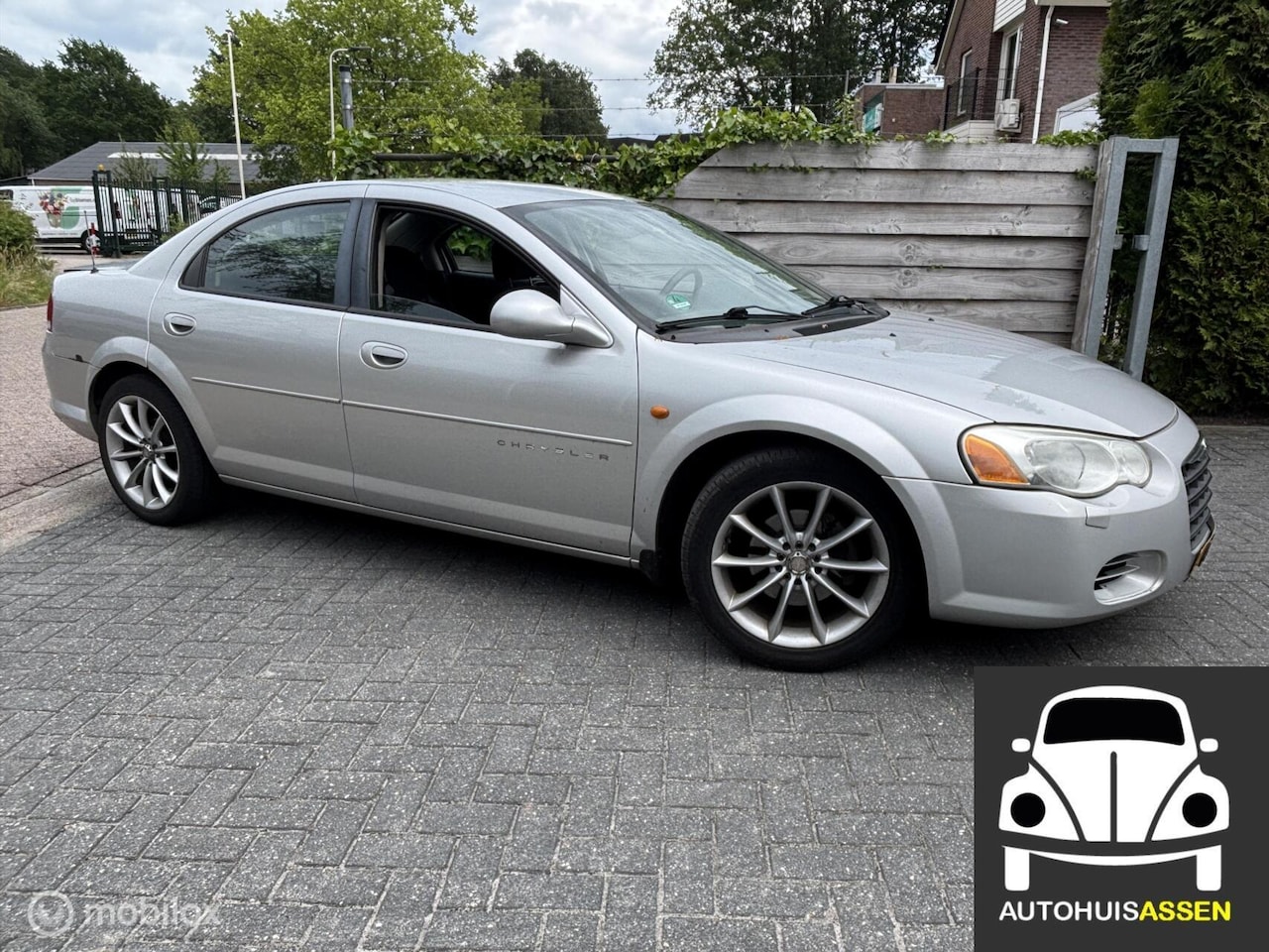 Chrysler Sebring - 2.0i-16V LE 2.0i-16V LE - AutoWereld.nl