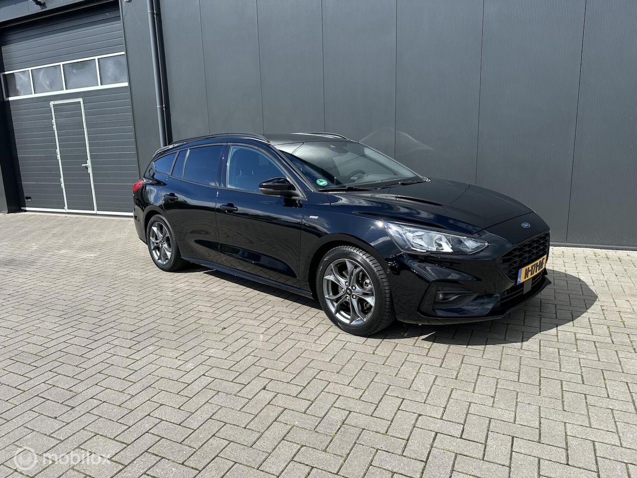 Ford Focus Wagon - 1.0 EcoBoost ST Line Business bom vol!! - AutoWereld.nl