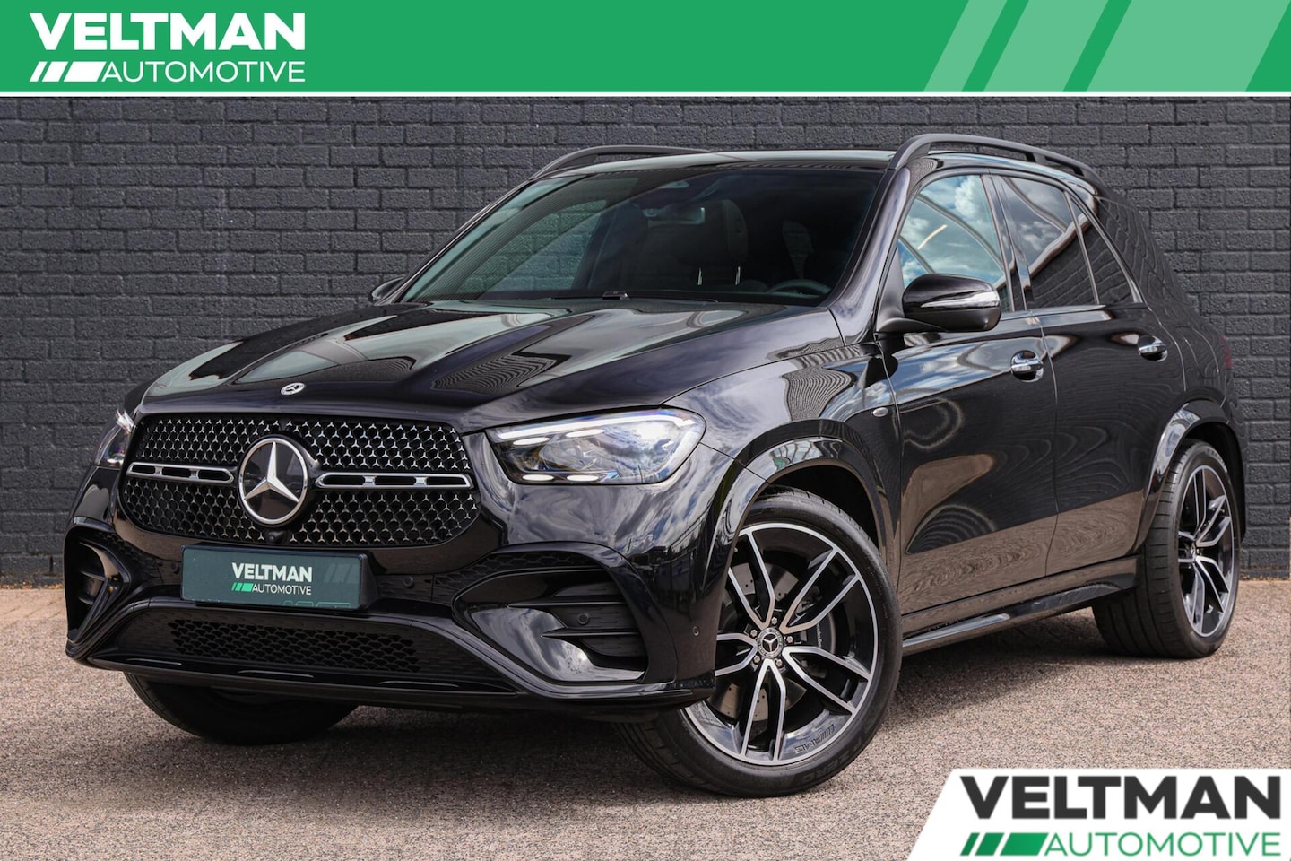 Mercedes-Benz GLE-Klasse - 400 e 4MATIC AMG Line PANO HEAD UP BURMESTER DISTRONIC 22INCH - AutoWereld.nl