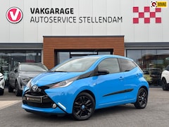 Toyota Aygo - 1.0 VVT-i x-cite|Camera|Afn Trekhaak|15''LM Velgen|Cruise Control|Getinte ramen