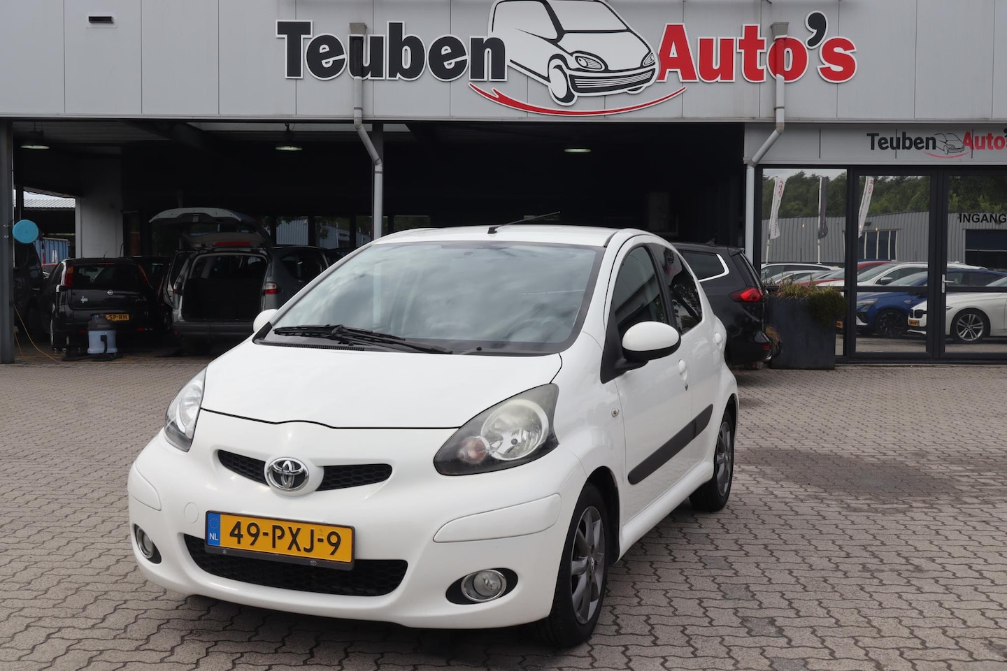 Toyota Aygo - 1.0-12V Dynamic Navigator | NL Auto | Electrische ramen - AutoWereld.nl