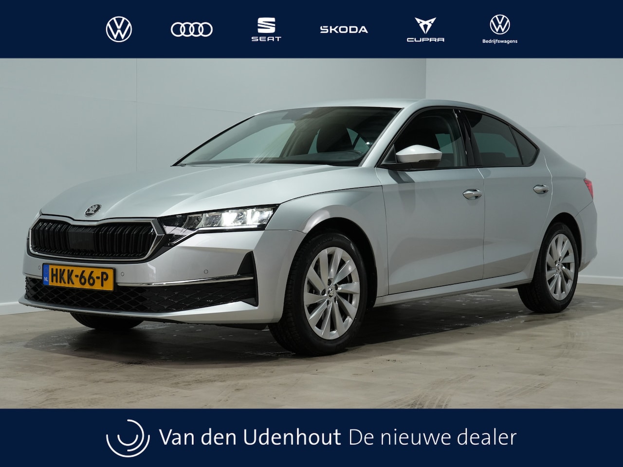 Skoda Octavia - 1.5 TSI MHEV First Edition | Camera | Navigatie | Stoelverw. | Android/Carplay 235 - AutoWereld.nl