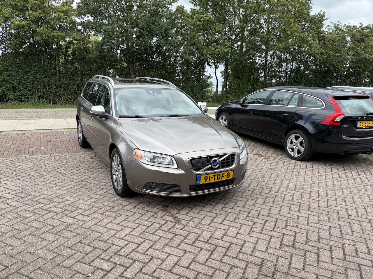 Volvo V70 - 1.6 T4 Limited Edition AUTOMAAT OPEN DAK ADD CRUISE BLISS LEER STOELVERWARMING - AutoWereld.nl
