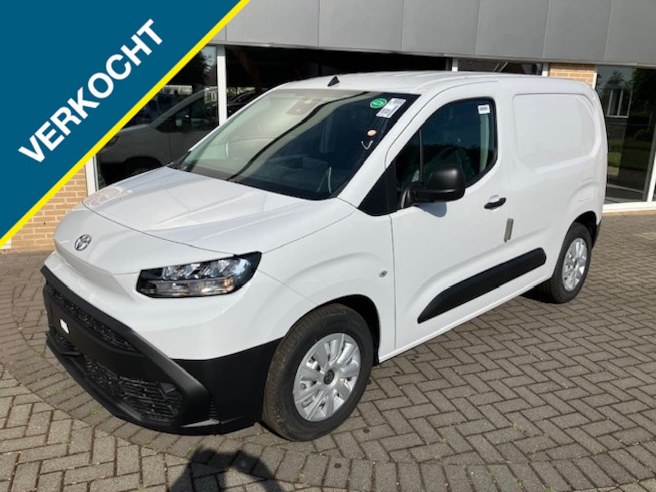 Toyota PROACE CITY Electric - 50 kWh 320km r Comfort 50 kWh - AutoWereld.nl