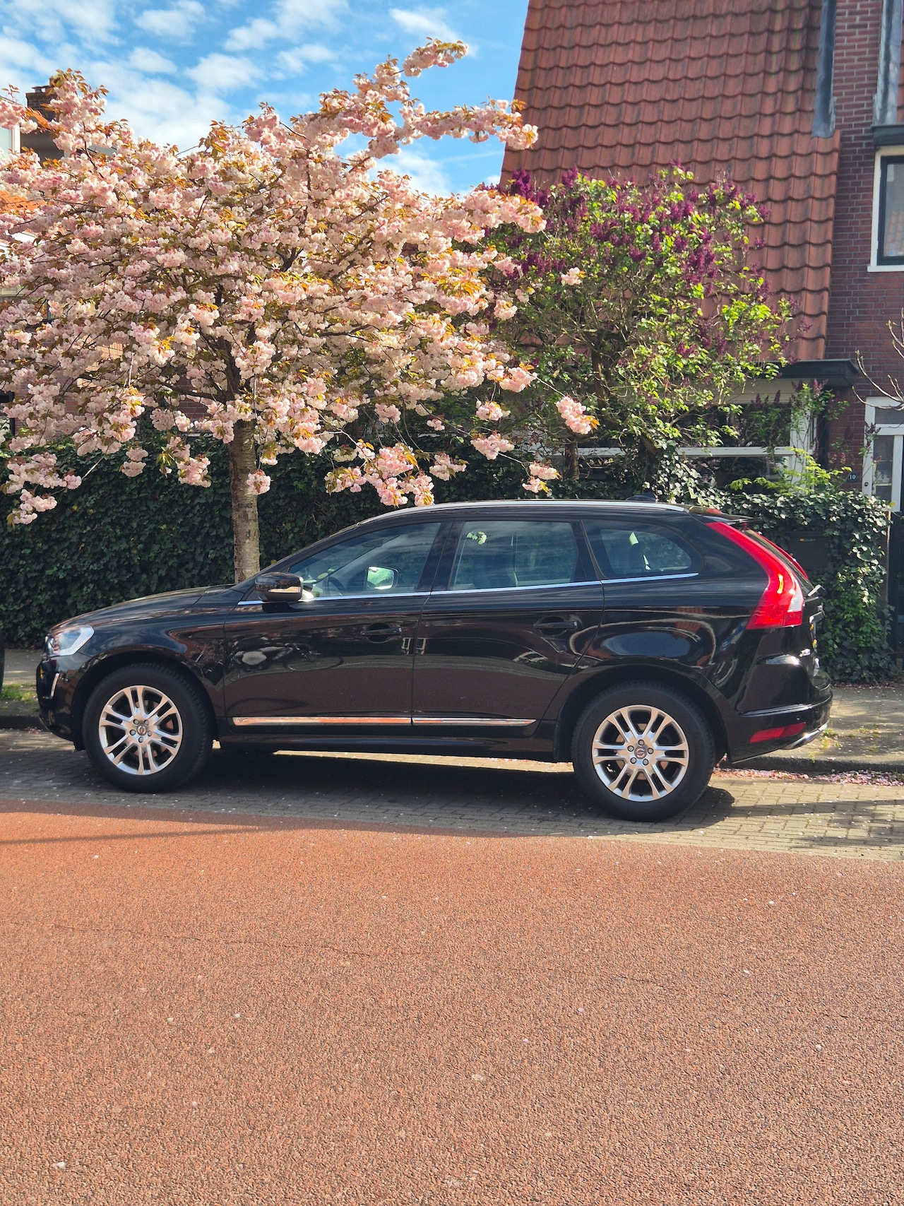 Volvo XC60 - 2.4 D4 Summum 4WD / AWD - AutoWereld.nl