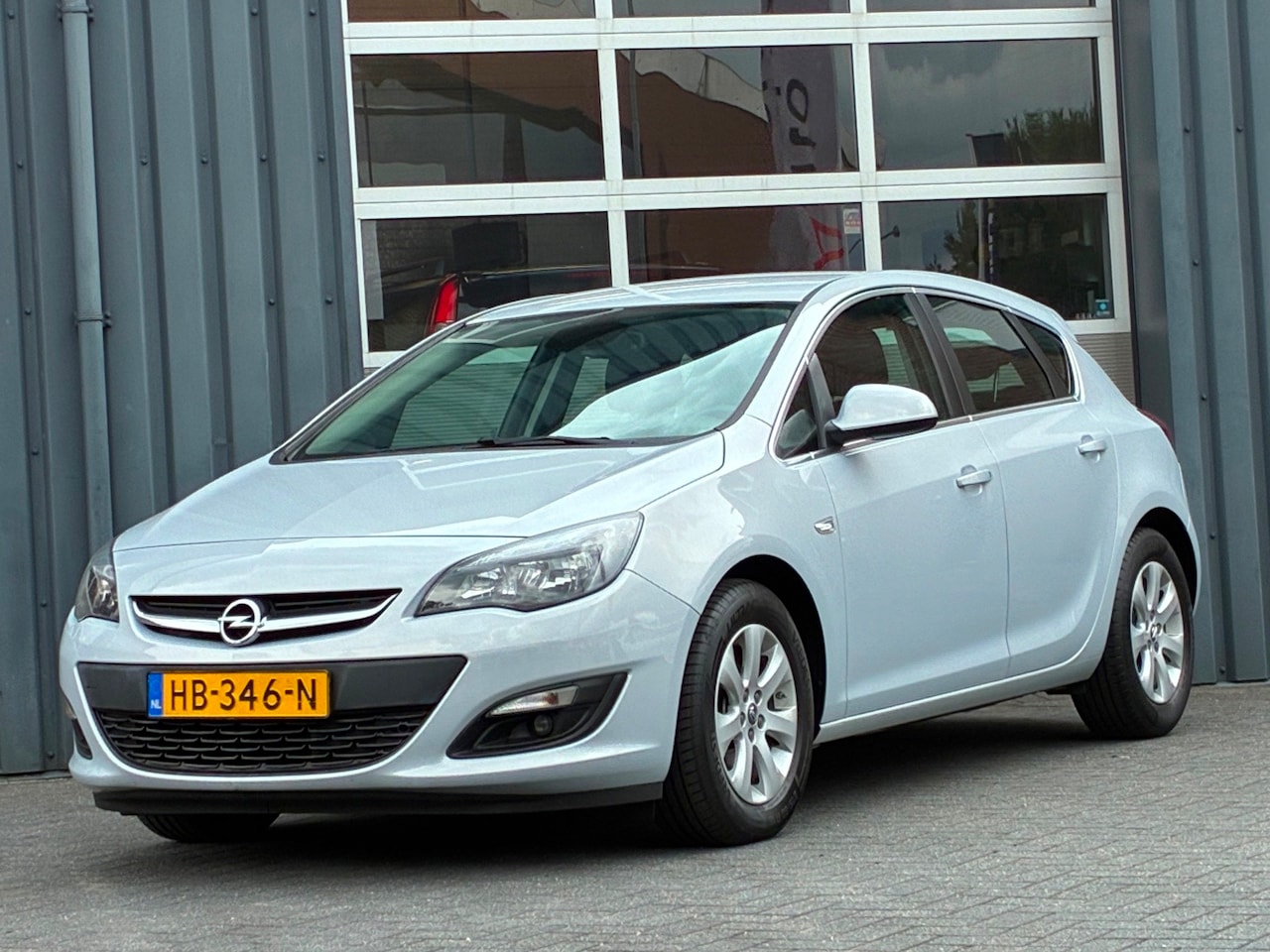 Opel Astra - 1.4 Turbo Airco Navigatie Cruisecontrole - AutoWereld.nl