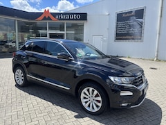 Volkswagen T-Roc - 1.5 TSI Sport Carplay Bluetooth Parkeersensoren