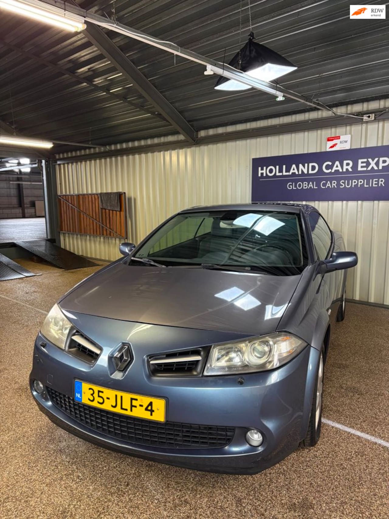Renault Mégane coupé cabriolet - 2.0-16V Tech Line 2.0-16V Tech Line - AutoWereld.nl