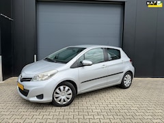 Toyota Yaris - 1.3 VVT-i Camera, NAP, Lage kilometerstand