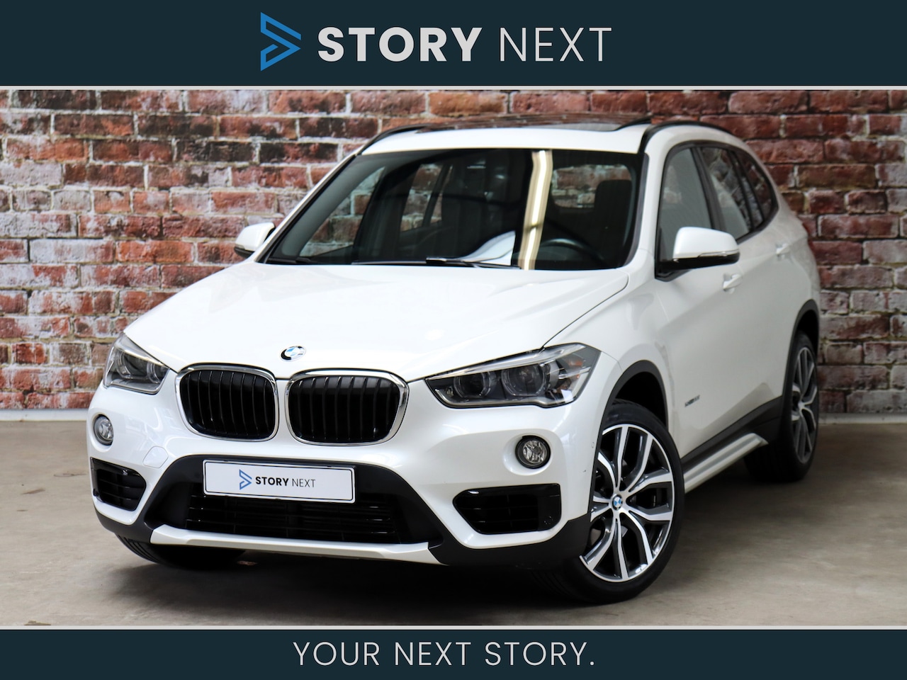 BMW X1 - sDrive20i High Executive Sport Line Automaat / Navigatiesysteem Plus / Trekhaak / Panorama - AutoWereld.nl