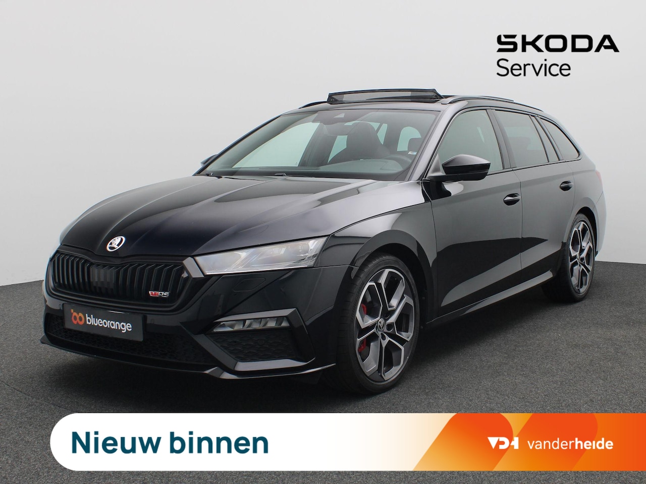 Skoda Octavia Combi - 2.0 TSI RS 245PK DSG Panoramadak, Trekhaak, Virtual Pedal, Achteruitrijcamera, 19" LM Velg - AutoWereld.nl