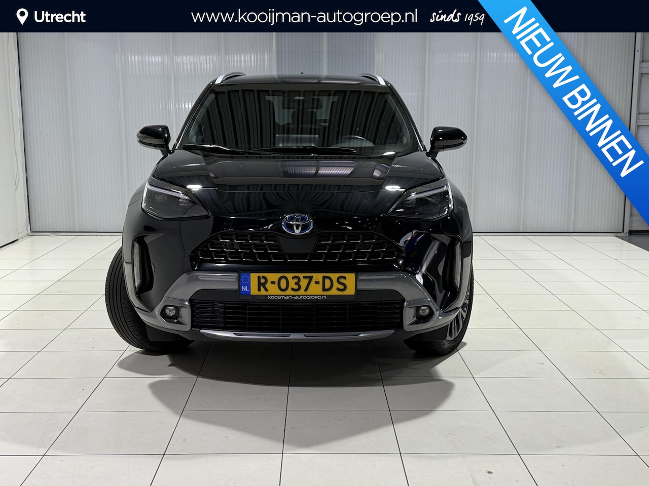 Toyota Yaris Cross - 1.5 Hybrid Adventure | Trekhaak | Volledig leer | HUD | Panoramadak | Dealer onderhouden - AutoWereld.nl