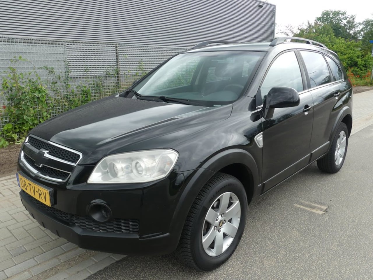 Chevrolet Captiva - 2.4i Style 2WD - EXPORT - AutoWereld.nl