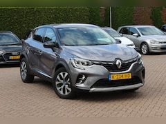 Renault Captur - 1.6 E-Tech Plug-in Hybrid 160 Intens / Camera / CarPlay / Keyless / 17'' / DAB / Cruise Co