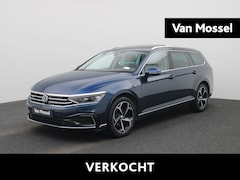 Volkswagen Passat Variant - 1.4 TSI PHEV GTE Business 218 PK| Dealeronderhouden | Panoramadak | Navigatie Pro | Trekha
