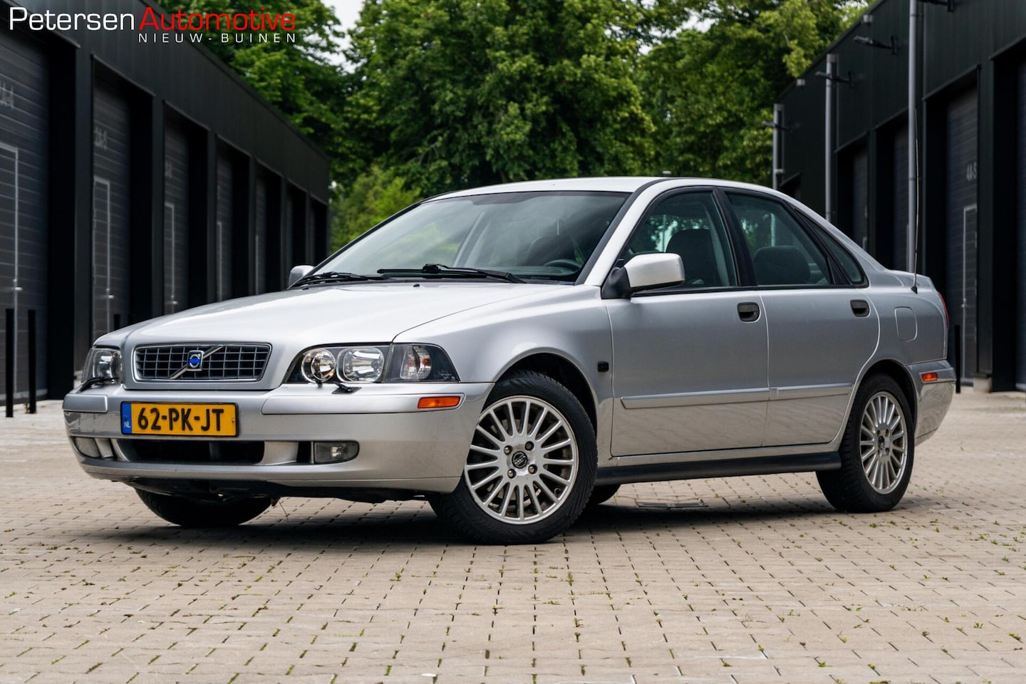 Volvo S40 - 2.0 Europa Prestige *Leder* Cruise* Stoelverwarming* - AutoWereld.nl