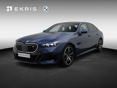 BMW i5 - Sedan eDrive40 M Sportpakket Pro | M Sport Edition | Trekhaak | Panoramdak | Stoelventilat