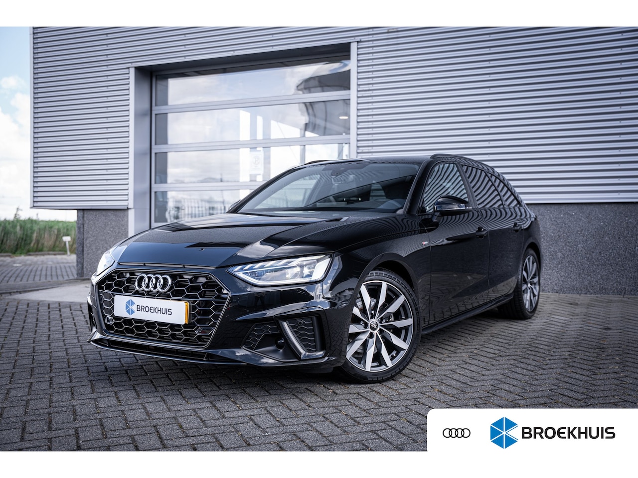 Audi A4 Avant - 35 TFSI S edition Competition | Cruise control | Parkeersensor achter | S Line exterieur - AutoWereld.nl
