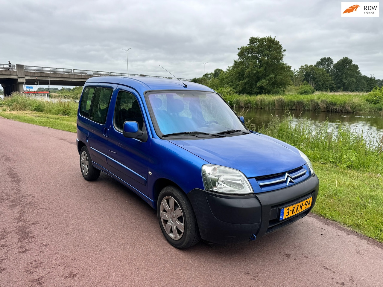Citroën Berlingo - 1.6i Multispace Image |5pers.|NW APK| - AutoWereld.nl