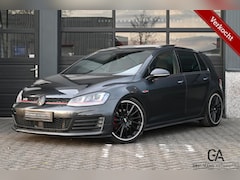 Volkswagen Golf - 2.0 TDI GTD