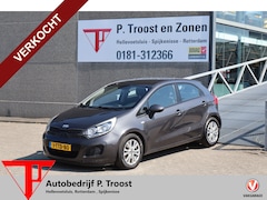 Kia Rio - 1.2 CVVT ComfortLine Afneembare trekhaak/Airco/Bluetooth/Elektrische ramen/Licht metalen v