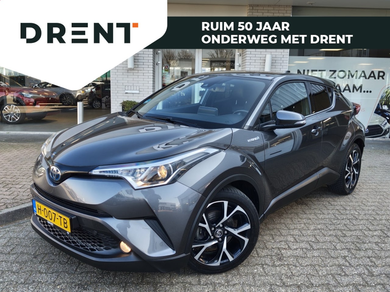 Toyota C-HR - 1.8 Hybrid Dynamic Sport | Trekhaak | JBL | Navi | Alcantara/Lee - AutoWereld.nl