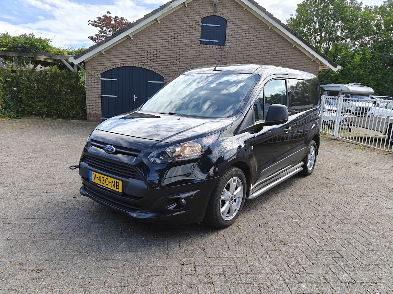 Ford Transit Connect - 1.5 TDCI L1 Trend AIRCO/NAVI/AUTOMAAT BJ 2018 - AutoWereld.nl