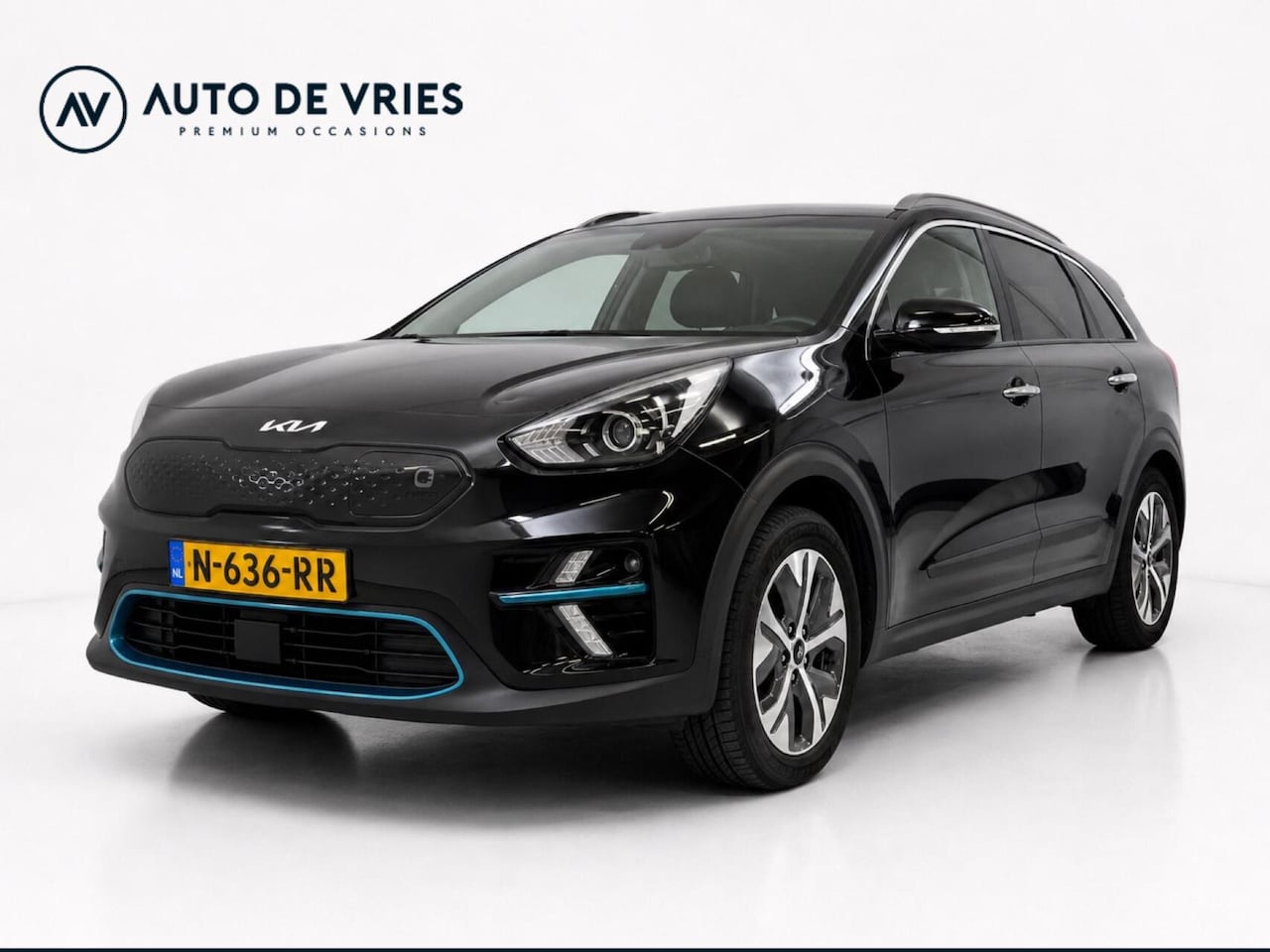 Kia e-Niro - Edition 64 kWh 3-Fase | Navigatie | Stoelverwarming | Trekhaak - AutoWereld.nl