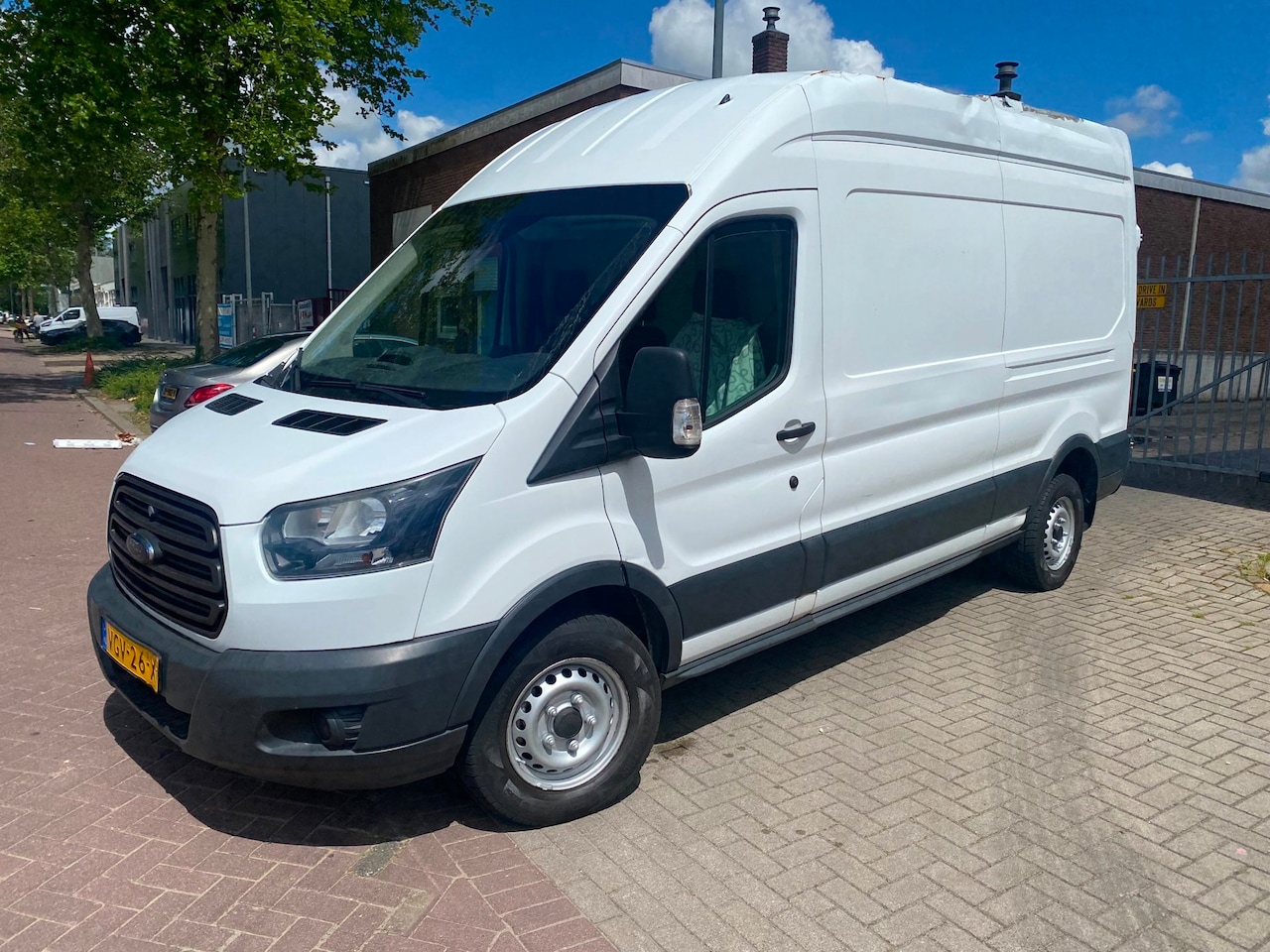 Ford Transit - 350 2.0 TDCI * Euro6 * Airco * 2016 * Airbag * Elek Ramen * 6 Bak * 131PK * ACHTERWIEL AAN - AutoWereld.nl