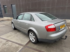 Audi A4 Limousine - 1.6 Exclusive