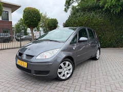 Mitsubishi Colt - 1.3 Invite, AIRCO, LM-velgen 16", Trekhaak afneembaar, 73, 444 km (NAP), 1e eigenaresse